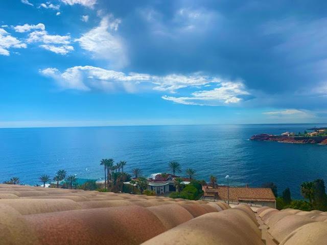 Saint-Raphaël La Belle Vue-Charming Duplex Apartment With Sea View, 50 Meters From Beach And Private Parking מראה חיצוני תמונה