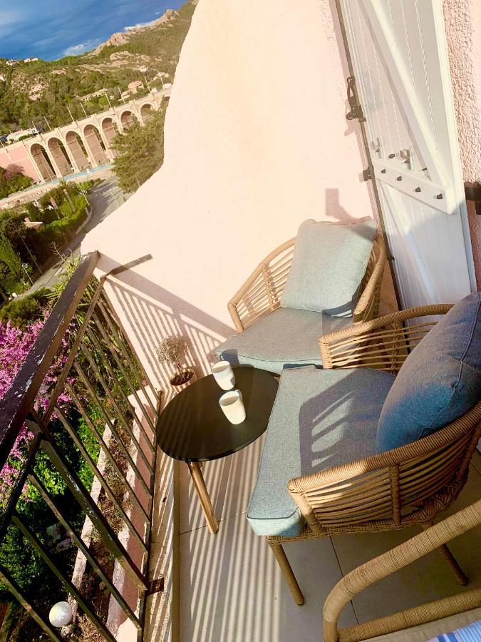 Saint-Raphaël La Belle Vue-Charming Duplex Apartment With Sea View, 50 Meters From Beach And Private Parking מראה חיצוני תמונה